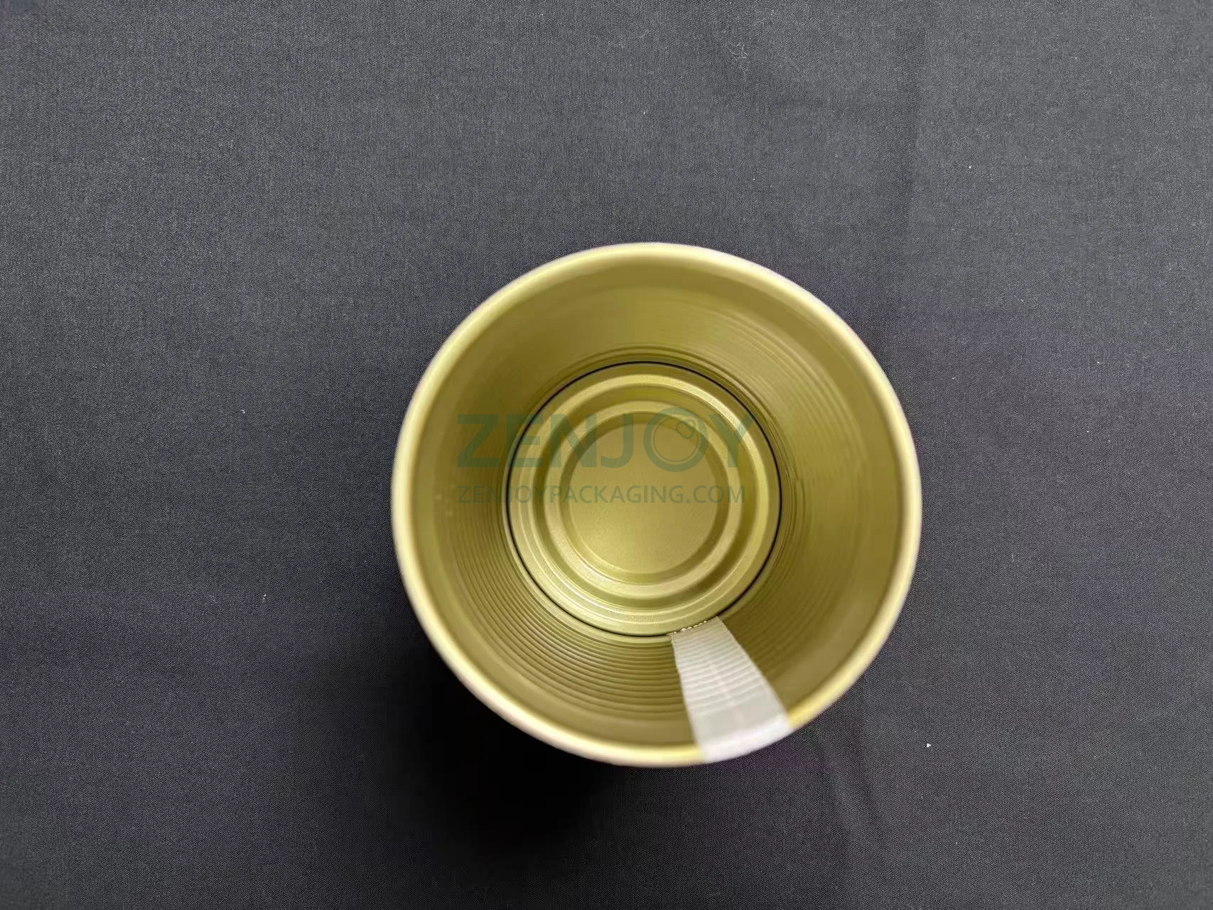 Customized metal can